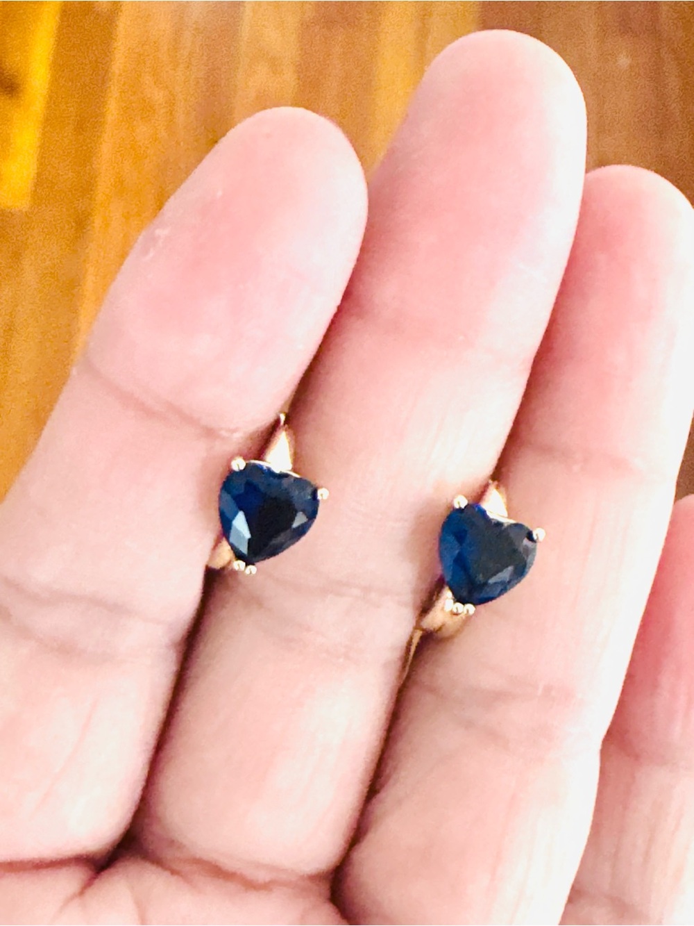 Classic 18K Gold Plated Heart-Cut Blue Stone Hoop Earrings - Gold Setting.New